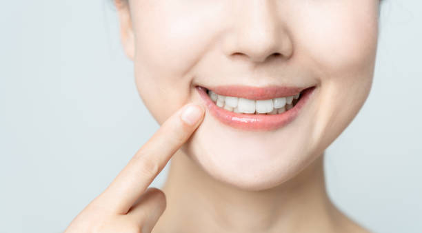 Comparing the Pain Factor: Laser Teeth Whitening vs. Zoom Teeth Whitening Leicester